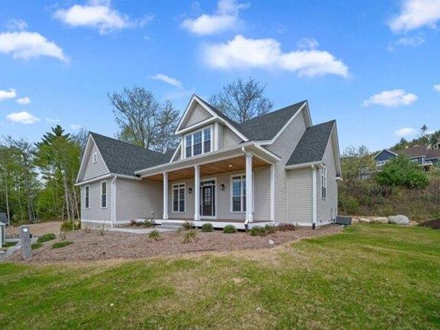 House for sale in New Hampshire
