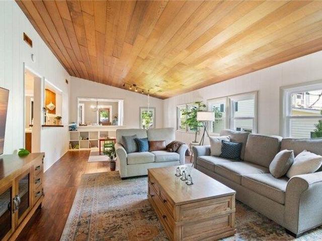 House for sale in New York