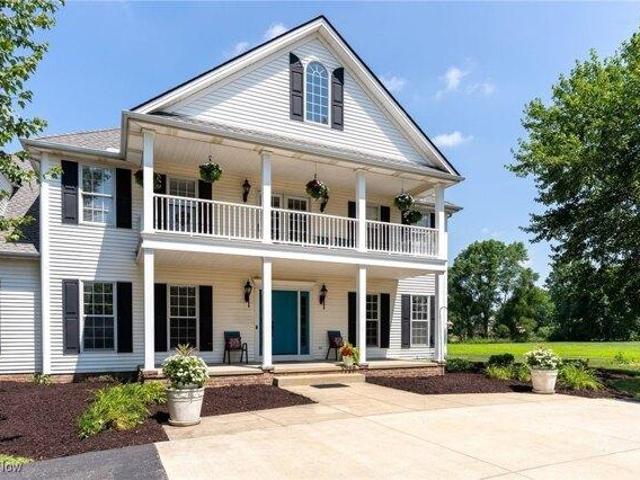 House for sale in Canfield, Ohio
