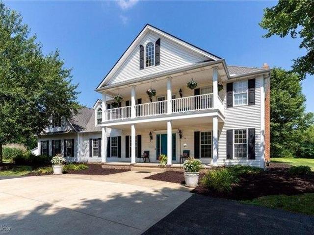 House for sale in Canfield, Ohio