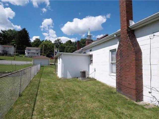 House for sale in Canonsburg, Pennsylvania