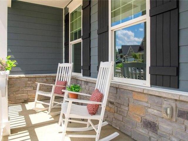 House for sale in Strabane, Pennsylvania