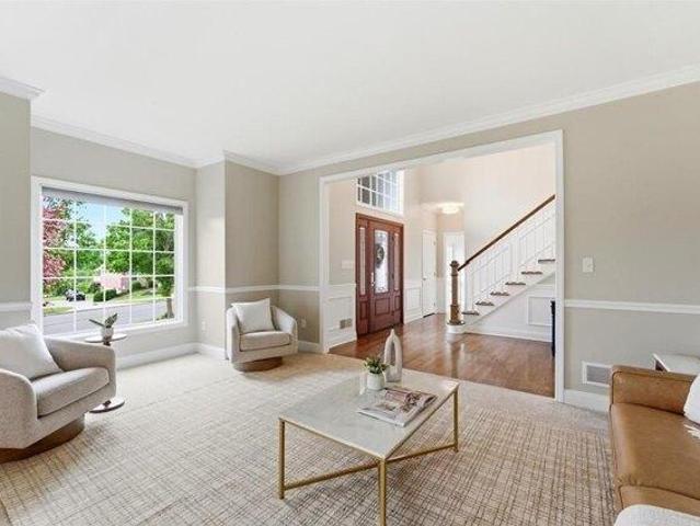 House for sale in Venetia, Pennsylvania