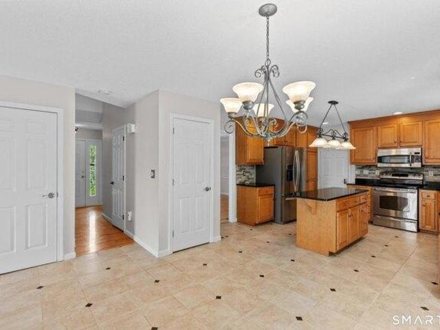 House for sale in Canton, Connecticut