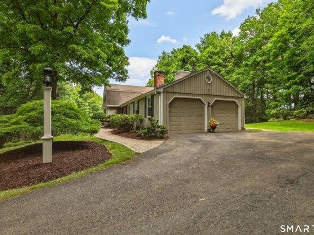House for sale in Canton, Connecticut
