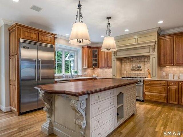 House for sale in Canton, Connecticut