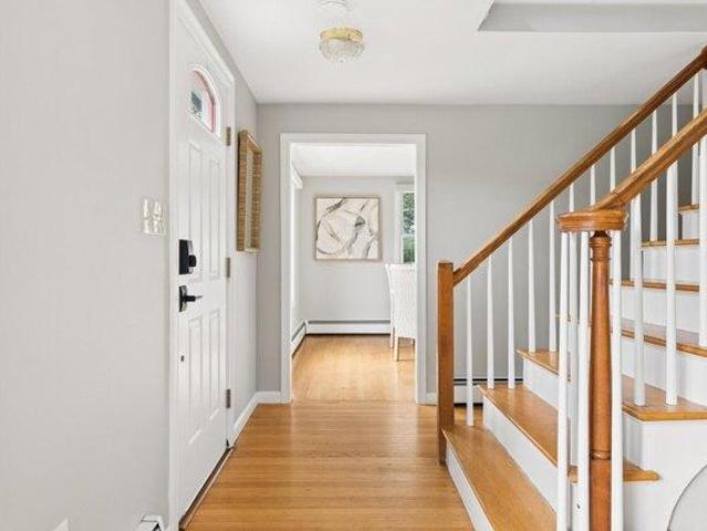 House for sale in Cape Elizabeth, Maine