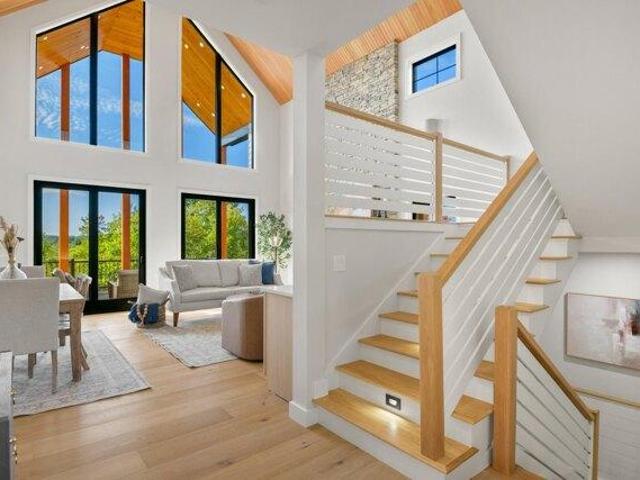 House for sale in Cape Elizabeth, Cumberland County