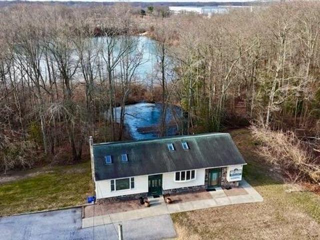 House for sale in Pedricktown, New Jersey