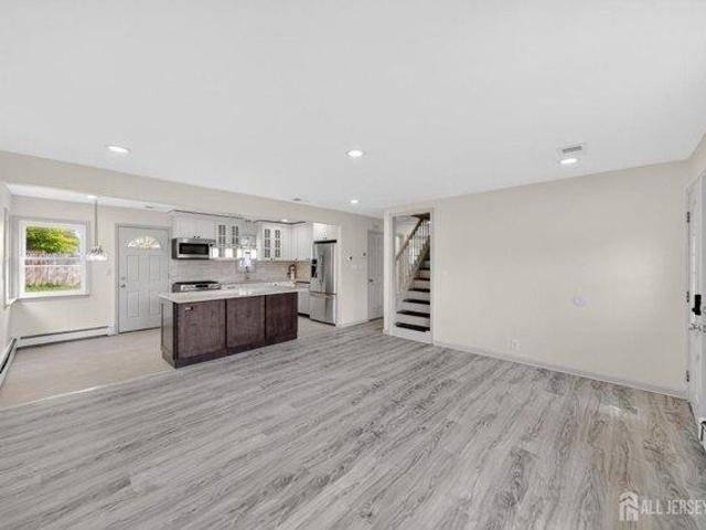 House for sale in Carteret, New Jersey