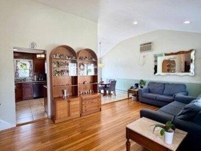 House for sale in Carteret, New Jersey