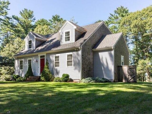 House for sale in South Carver, Carver