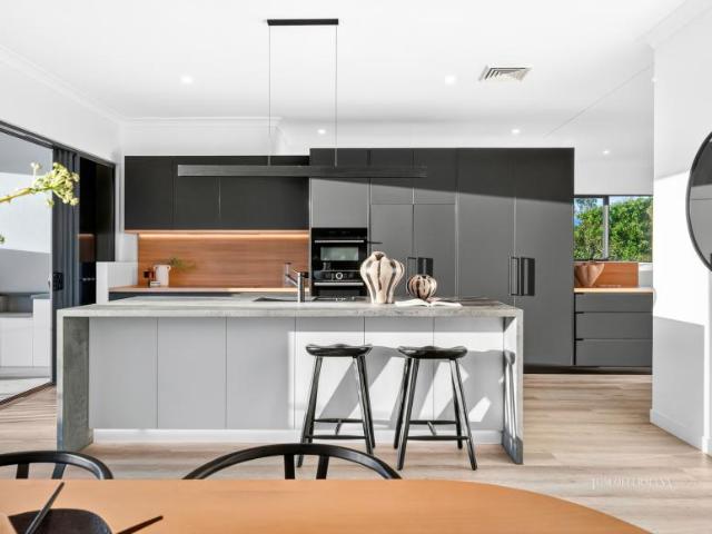 House for sale in Castaways Beach, Queensland