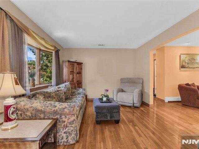 House for sale in Meadow Village, Cedar Grove