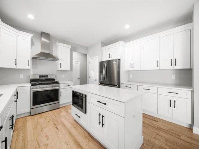 House for sale in Centereach