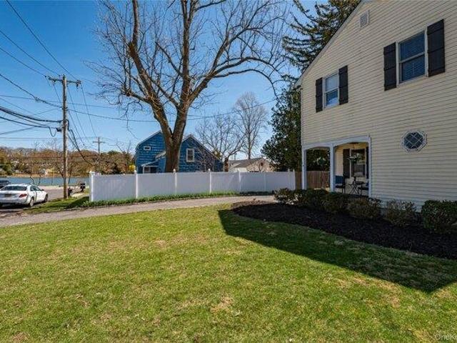 House for sale in Huntington, New York