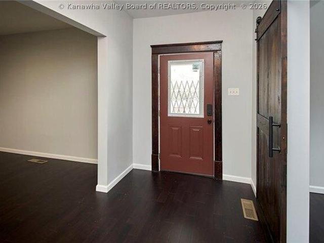 House for sale in Charleston, West Virginia