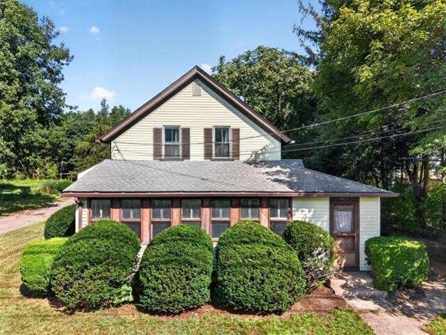 House for sale in Charlestown, Rhode Island