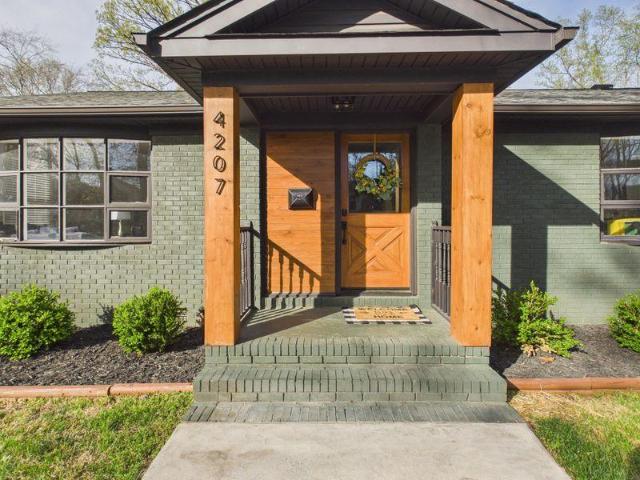 House for sale in Mecklenburg, North Carolina