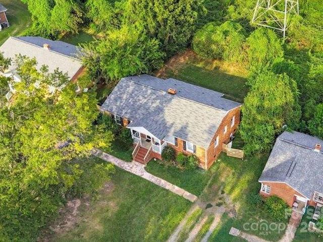 House for sale in Mecklenburg, North Carolina