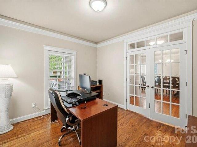 House for sale in Mecklenburg, North Carolina