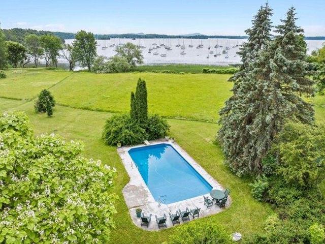 House for sale in North Ferrisburg, Vermont