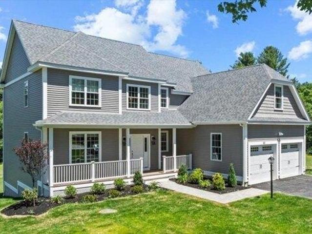 House for sale in Charlton, Massachusetts
