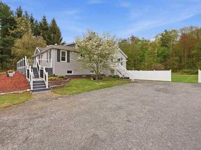House for sale in Charlton, Massachusetts