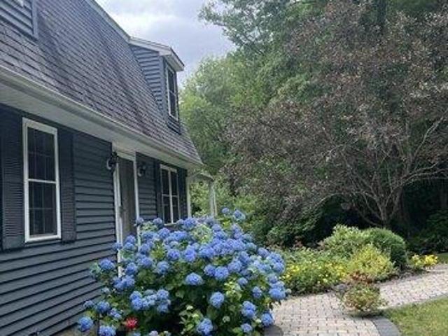 House for sale in Charlton, Massachusetts