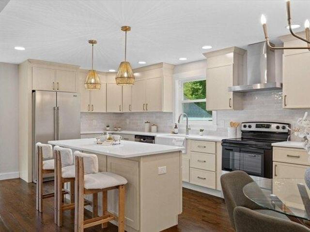 House for sale in Charlton, Massachusetts