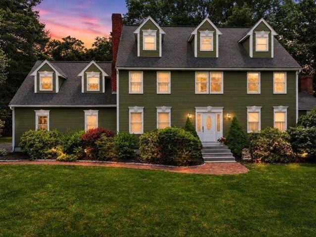House for sale in Charlton, Massachusetts