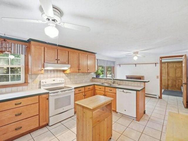 House for sale in Charlton, Worcester County