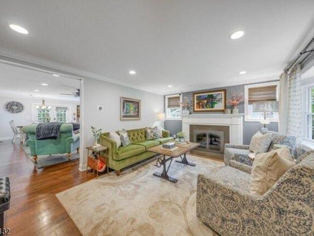 House for sale in Chatham, New Jersey