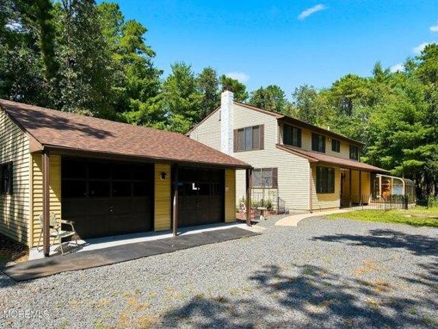 House for sale in Vincentown, New Jersey
