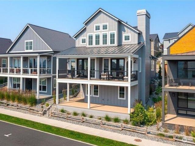 House for sale in Chelan