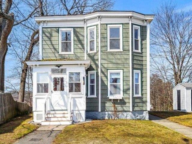 House for sale in Chelmsford, Massachusetts