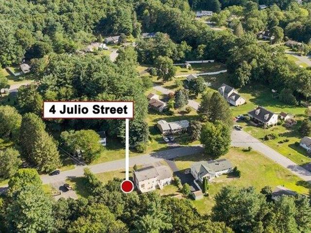 House for sale in Chelmsford, Massachusetts