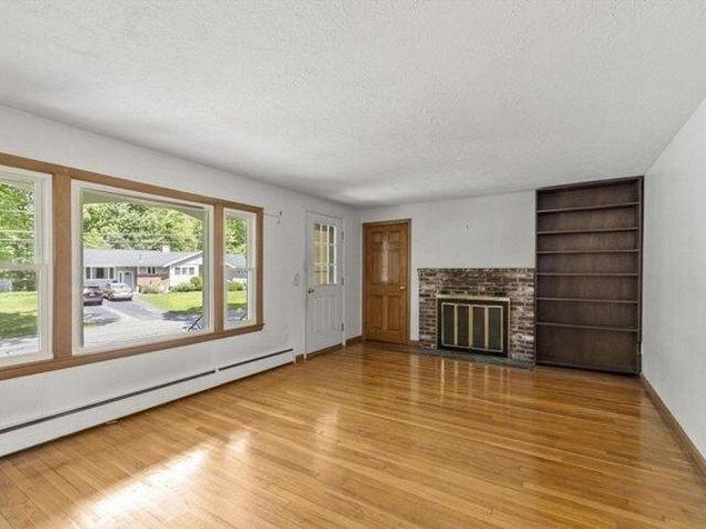 House for sale in Chelmsford, Massachusetts
