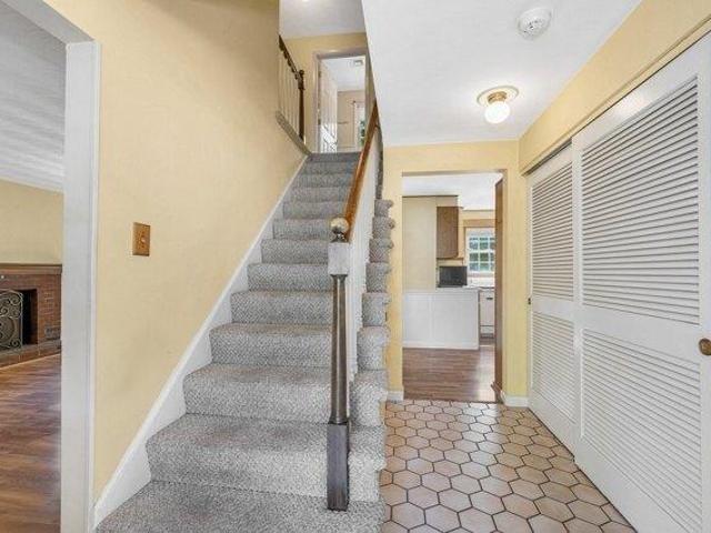 House for sale in Chelmsford, Massachusetts