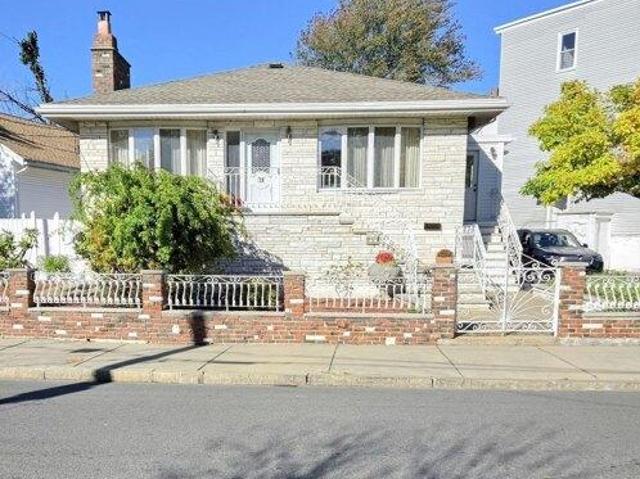 House for sale in Chelsea, Suffolk County