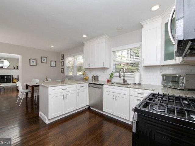 House for sale in Woodcrest, Cherry Hill Township