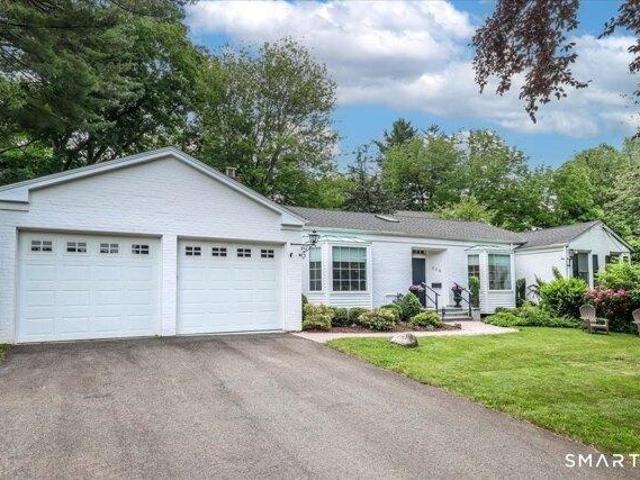 House for sale in Cheshire, Connecticut
