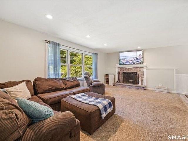 House for sale in Cheshire, Connecticut