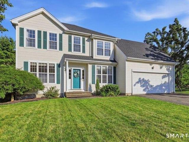 House for sale in Cheshire, Connecticut