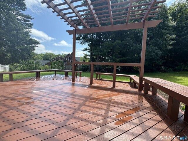 House for sale in Cheshire, Connecticut