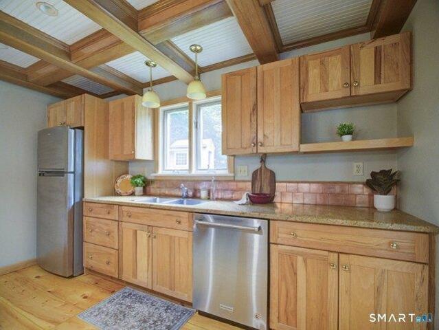 House for sale in Cheshire, Connecticut