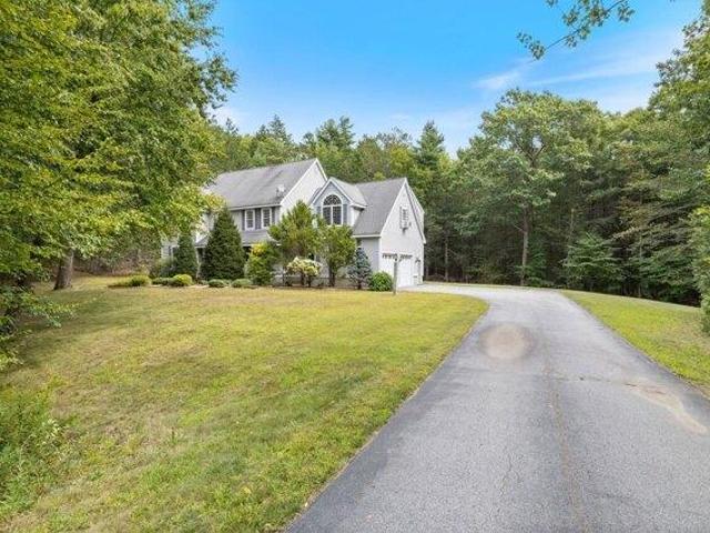 House for sale in New Hampshire