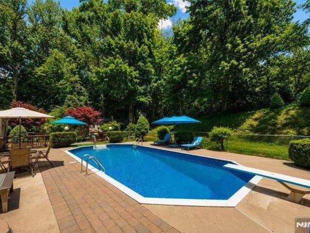 House for sale in Chester, New Jersey