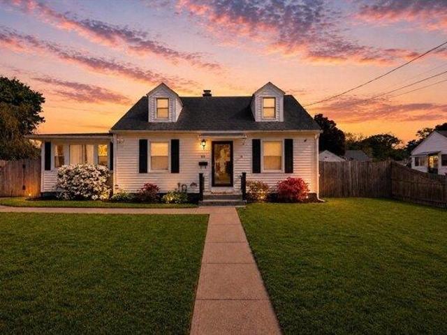 House for sale in Hampden, Massachusetts