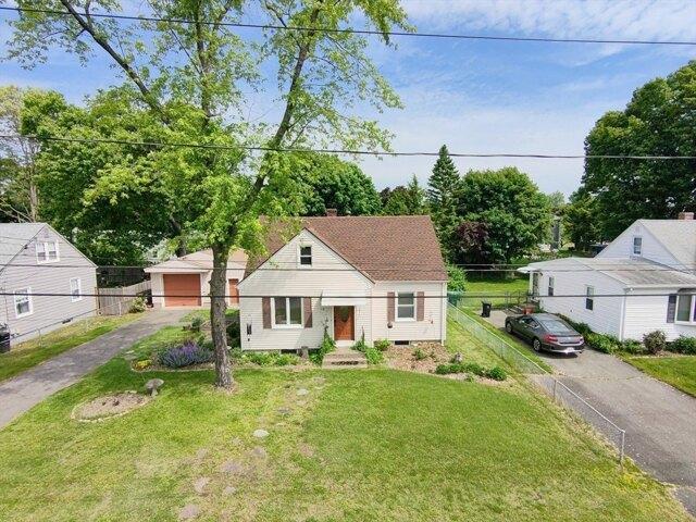 House for sale in Hampden, Massachusetts